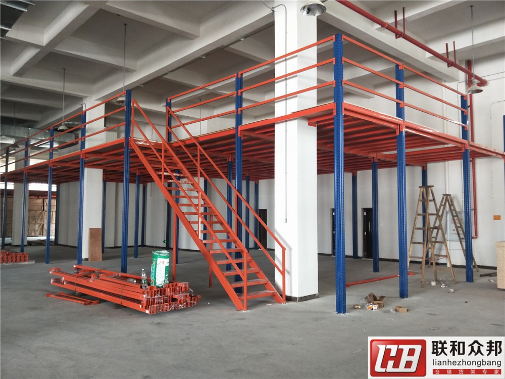 Heavy-Duty Shelf Racking System